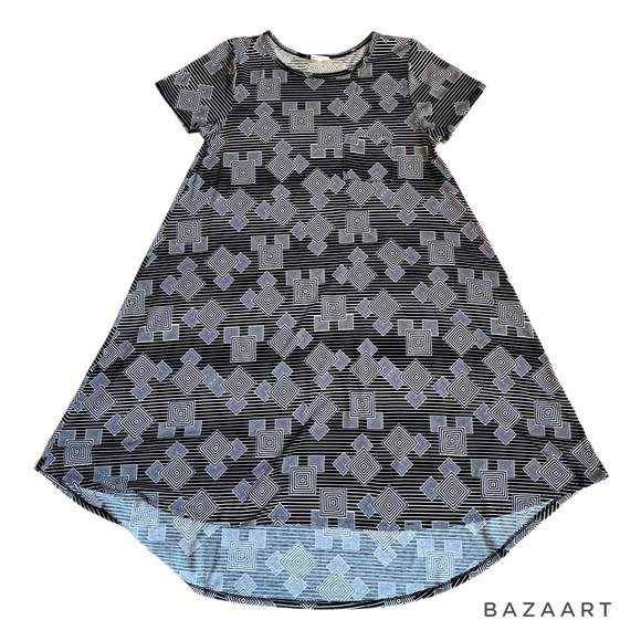 LuLaRoe Disney “LuLaRoe Hidden Mickey” Carly dress - Picture 1 of 3